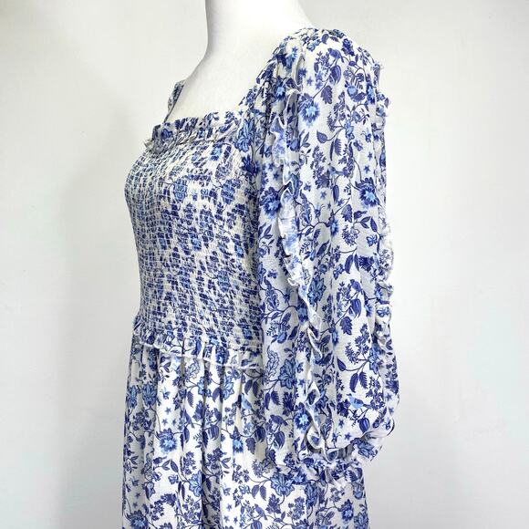 Super Natural Secret Mission Floral Chiffon Smocked Greenport Dress Blue Sz M - Picture 7 of 13